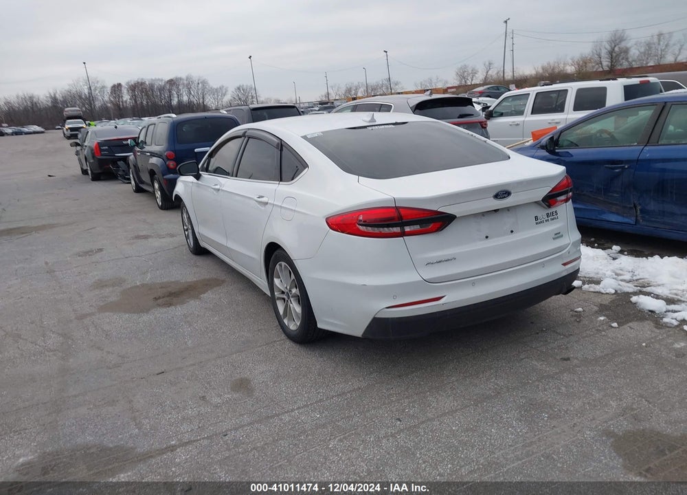 2019 FORD FUSION VIN: 3FA6P0HD0KR130480