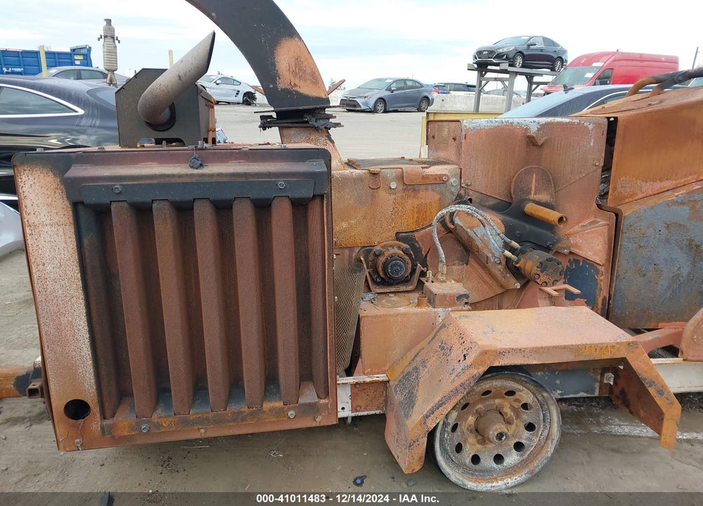 2016 VERMEER MFG. CO. --- VIN: 1VRY11199G1023347