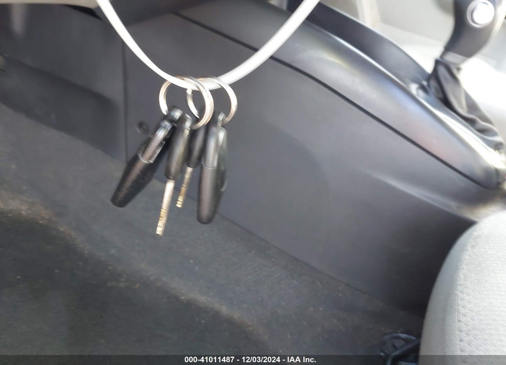 2011 KIA FORTE EX VIN: KNAFU4A25B5316826