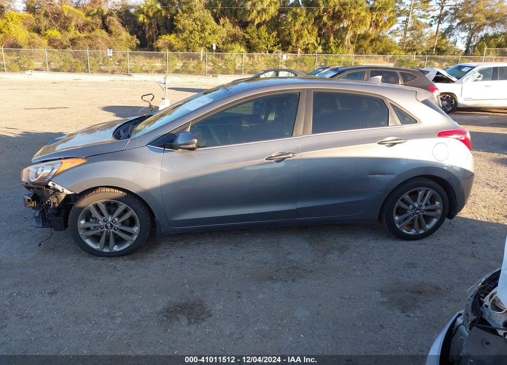 2016 HYUNDAI ELANTRA GT VIN: KMHD35LH2GU300211