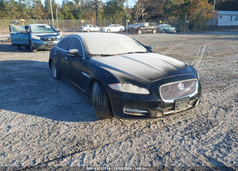 2015 JAGUAR XJ VIN: SAJWJ1CD9F8V75320