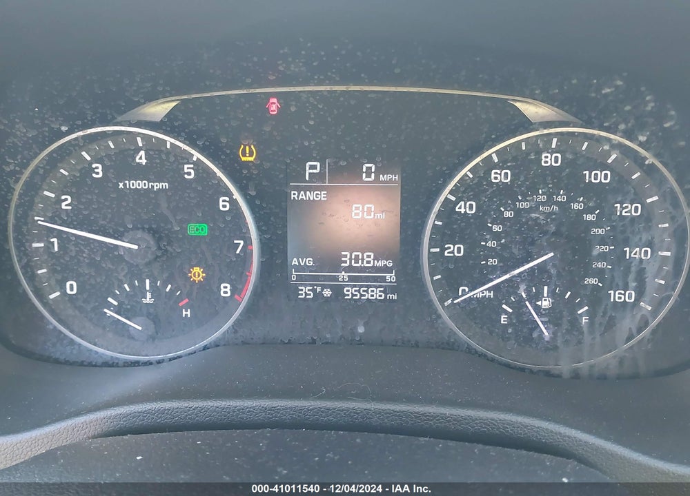 2018 HYUNDAI ELANTRA SE VIN: 5NPD74LF1JH401999