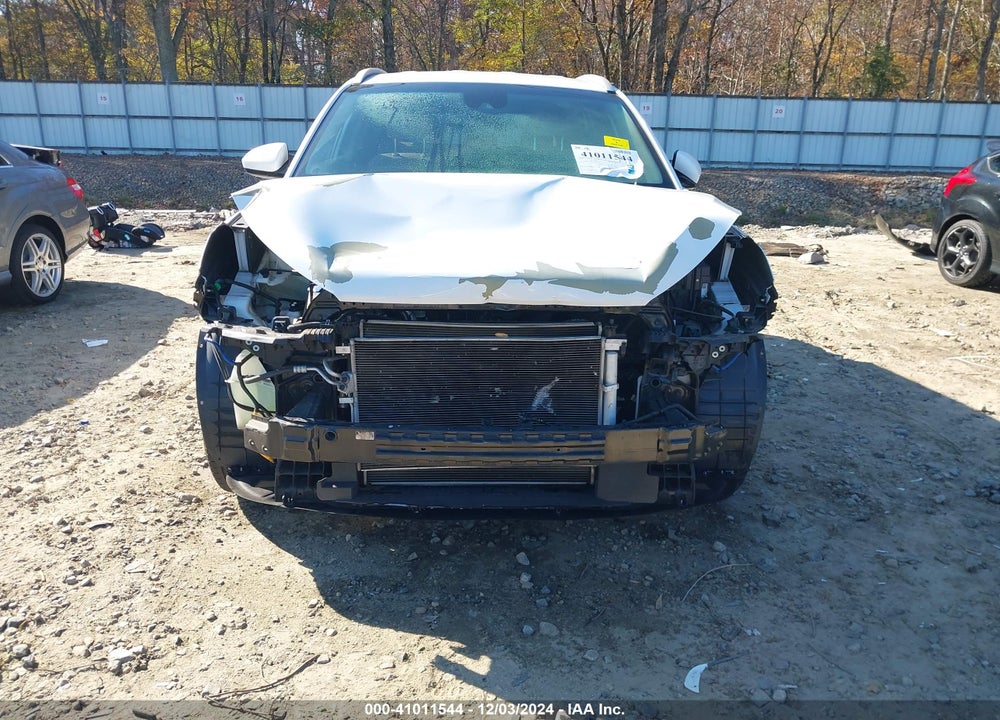 2019 HYUNDAI TUCSON VALUE VIN: KM8J33A40KU935220