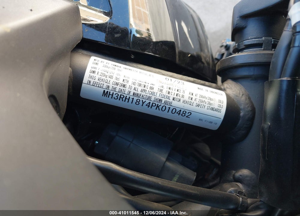 2023 YAMAHA YZFR3 A VIN: MH3RH18Y4PK010482