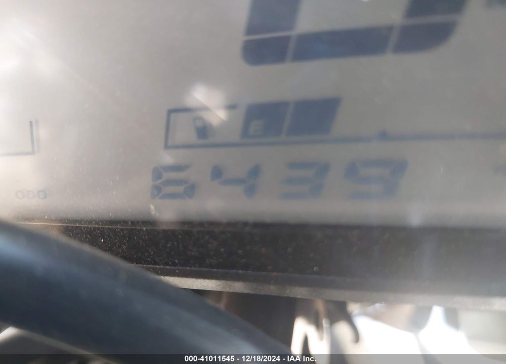 2023 YAMAHA YZFR3 A VIN: MH3RH18Y4PK010482