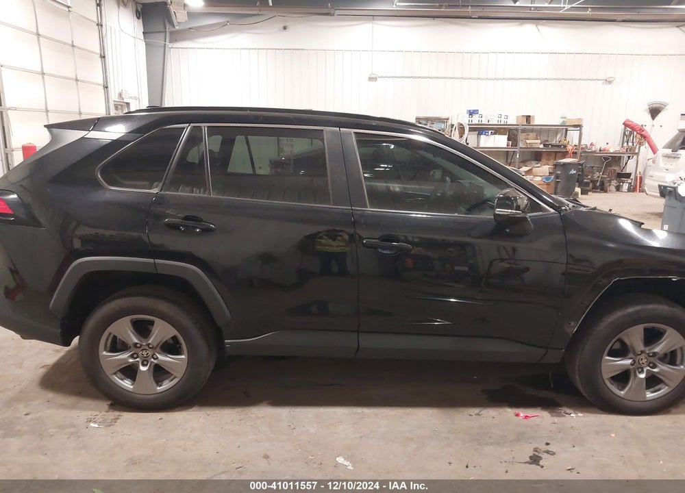 2022 TOYOTA RAV4 XLE VIN: 2T3P1RFV3NW285847