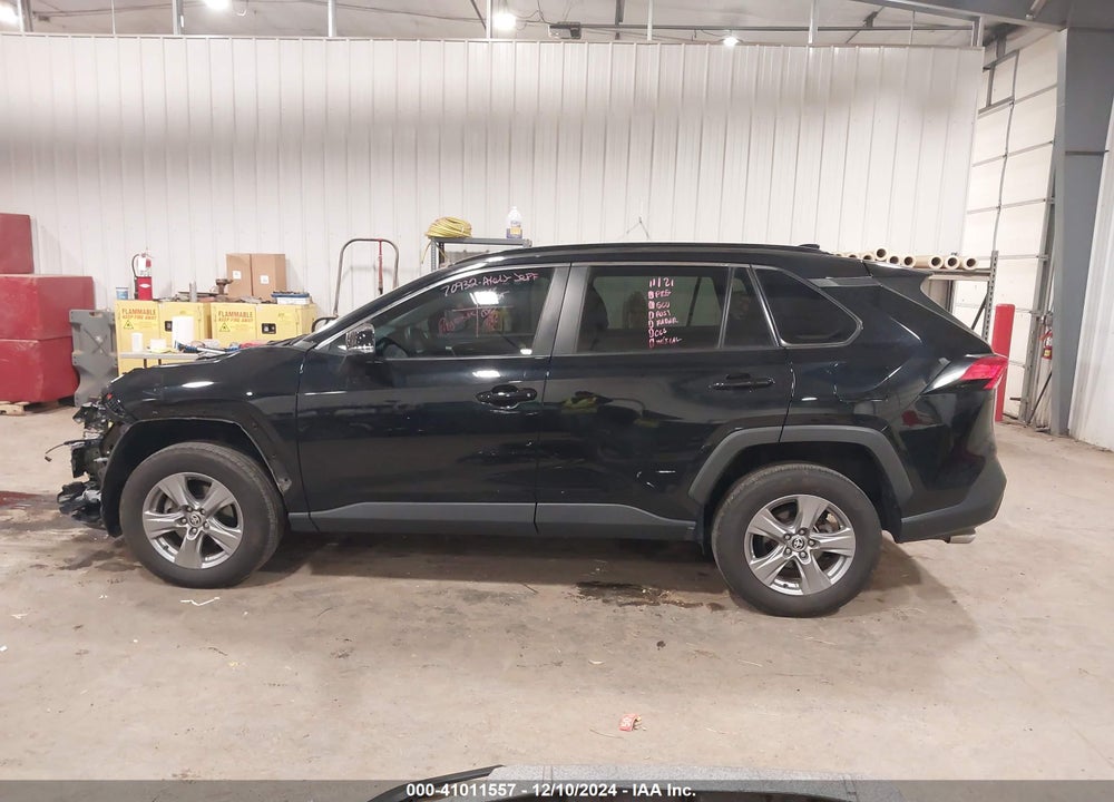 2022 TOYOTA RAV4 XLE VIN: 2T3P1RFV3NW285847