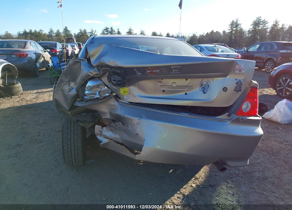 2004 HONDA CIVIC LX VIN: 1HGEM225X4L057956