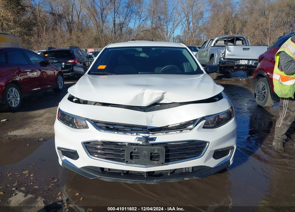 2017 CHEVROLET MALIBU LS VIN: 1G1ZB5ST8HF176561