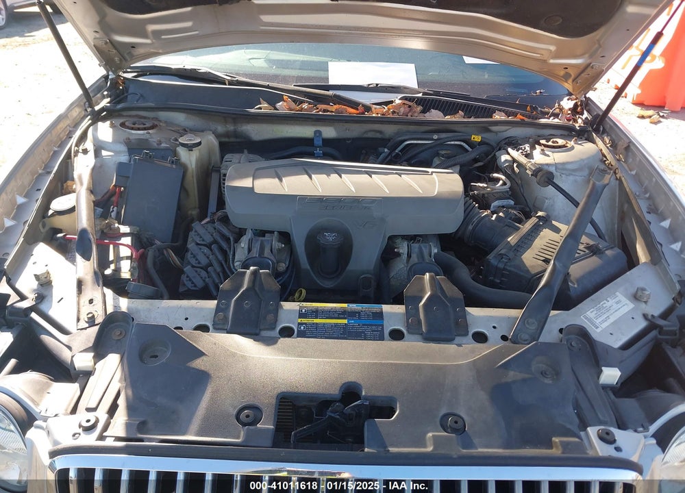2008 BUICK LACROSSE CX VIN: 2G4WC582581189972