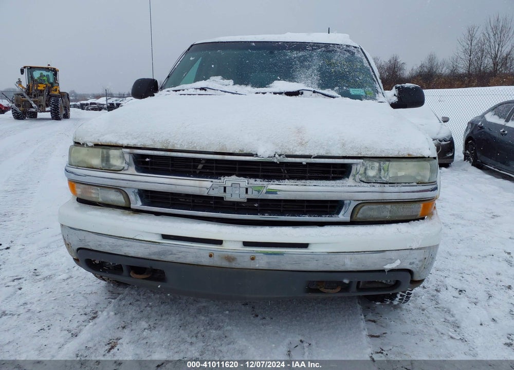 2003 CHEVROLET TAHOE LT VIN: 1GNEK13Z03J261960