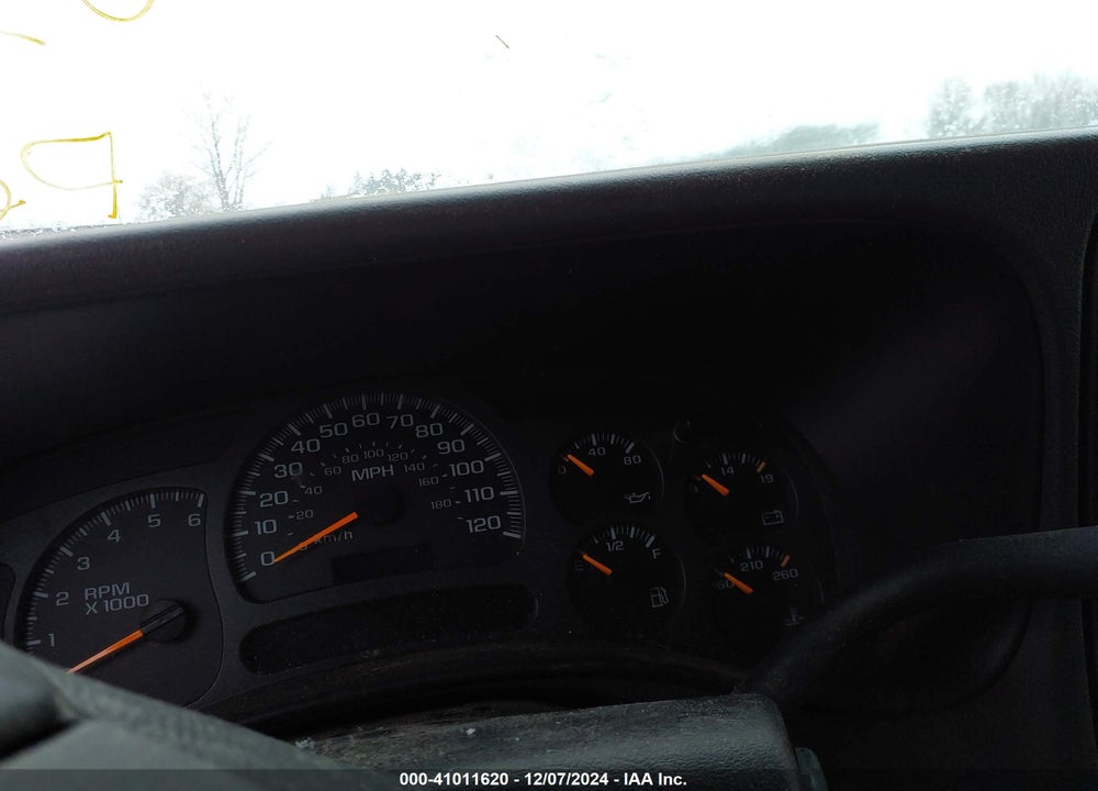 2003 CHEVROLET TAHOE LT VIN: 1GNEK13Z03J261960