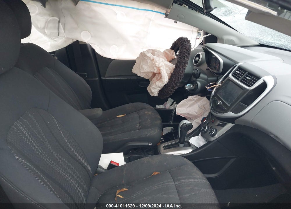 2017 CHEVROLET SONIC LT AUTO VIN: 1G1JD5SH8H4121705