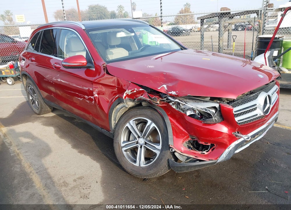2016 MERCEDES-BENZ GLC 300 4MATIC VIN: WDC0G4KB8GF047554