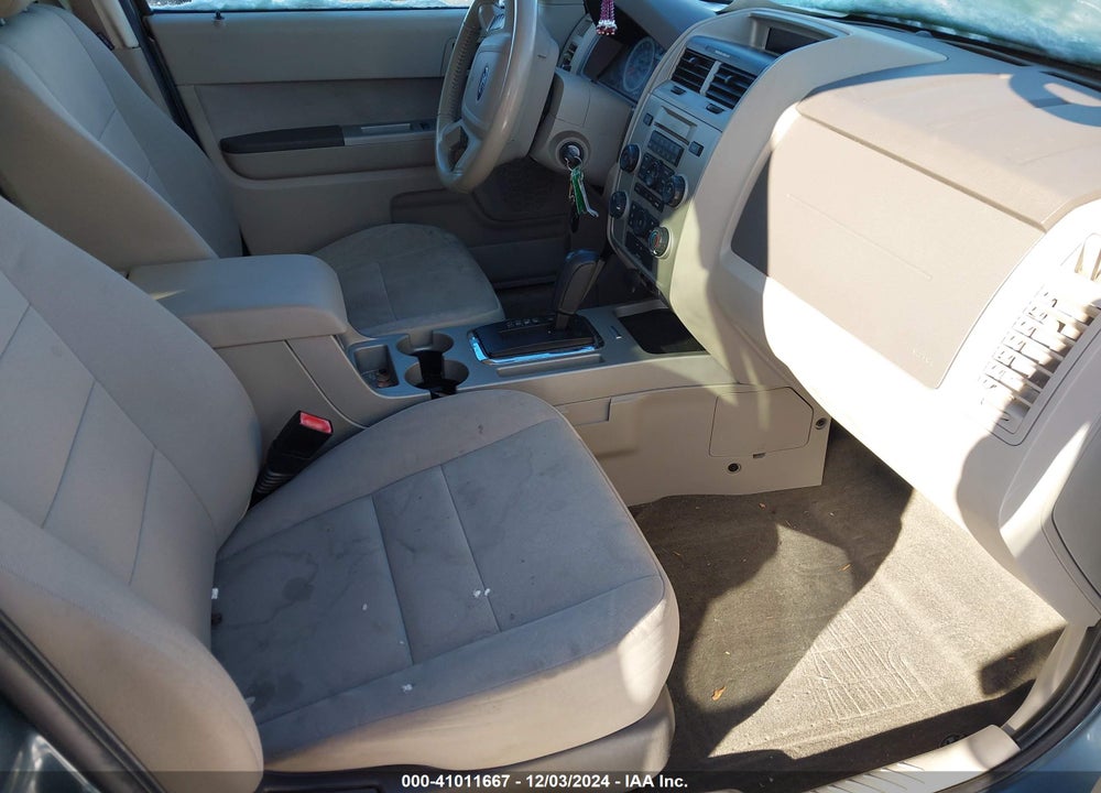 2011 FORD ESCAPE XLT VIN: 1FMCU9DG6BKB28744