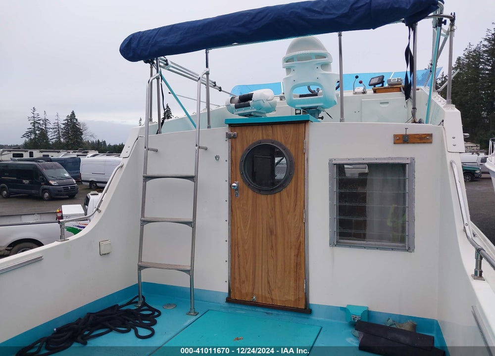 1976 TOLLYCRAFT OTHER VIN: TLY26403097576