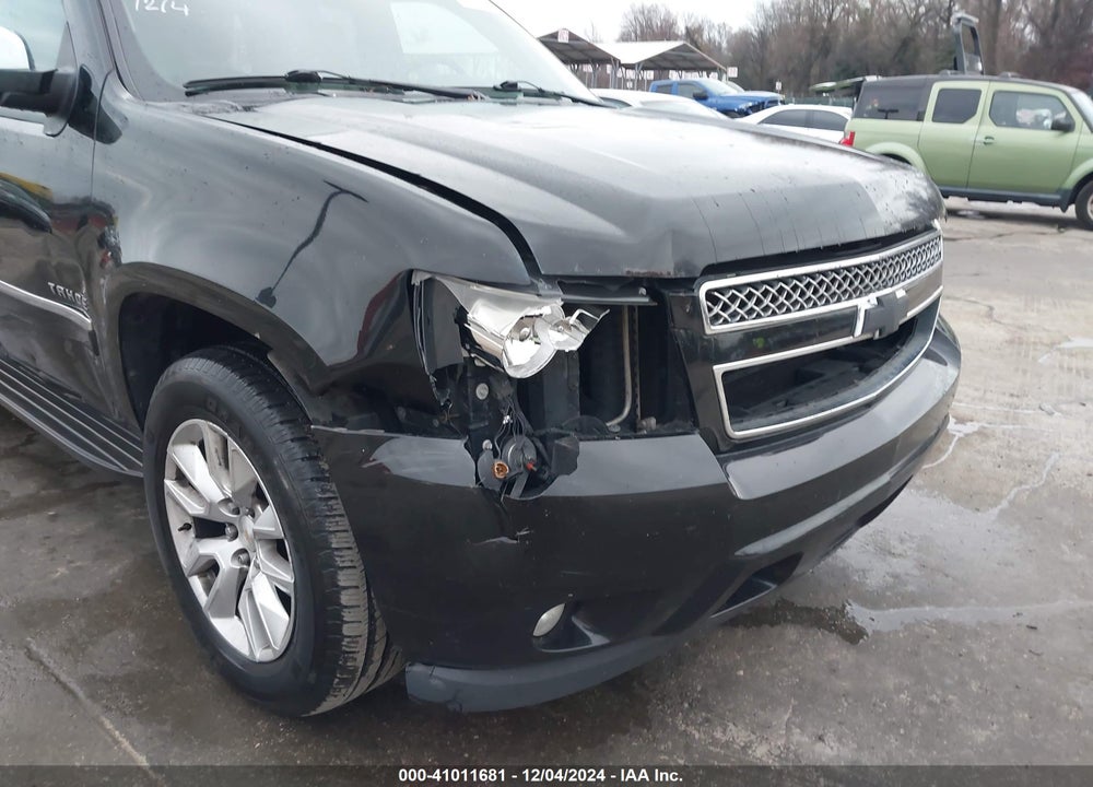 2010 CHEVROLET TAHOE VIN: 1GNUKCE07AR196075