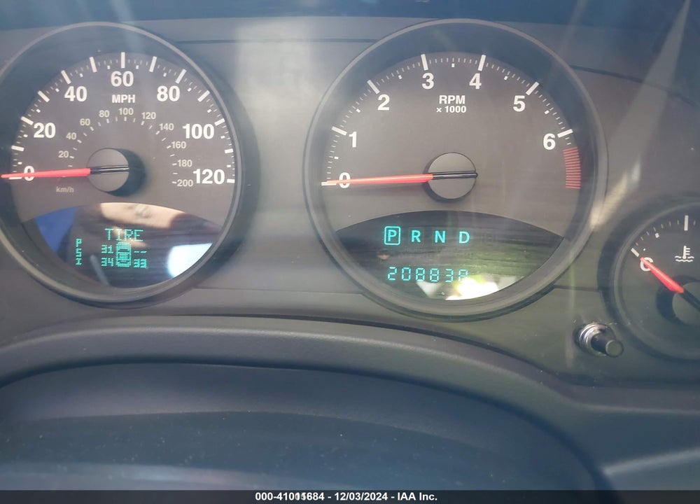 2011 JEEP COMPASS VIN: 1J4NT1FB0BD138008