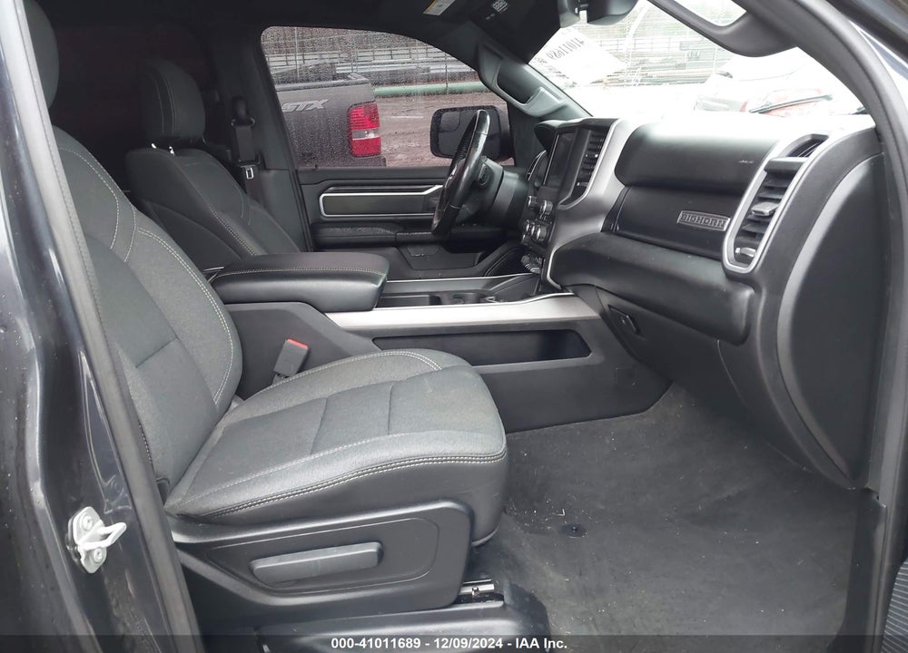 2020 RAM 1500 BIG HORN 4X4 5'7 BOX VIN: 1C6SRFFT8LN329899