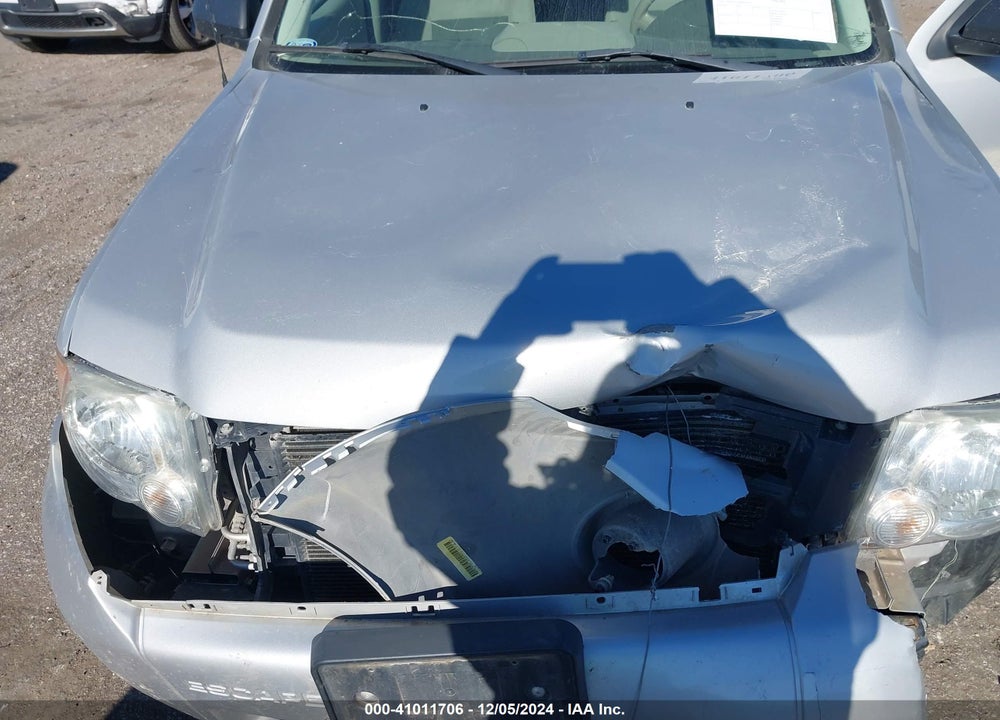 2008 FORD ESCAPE XLT VIN: 1FMCU03148KB51764