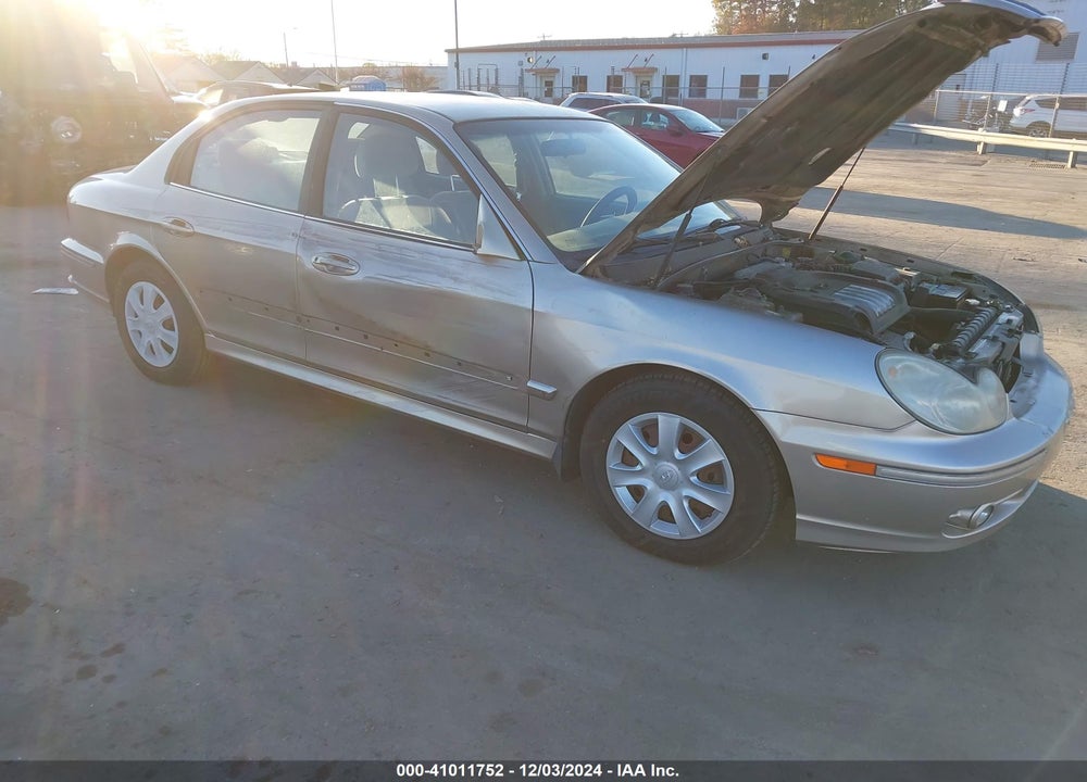 2005 HYUNDAI SONATA GL VIN: KMHWF25S25A163101
