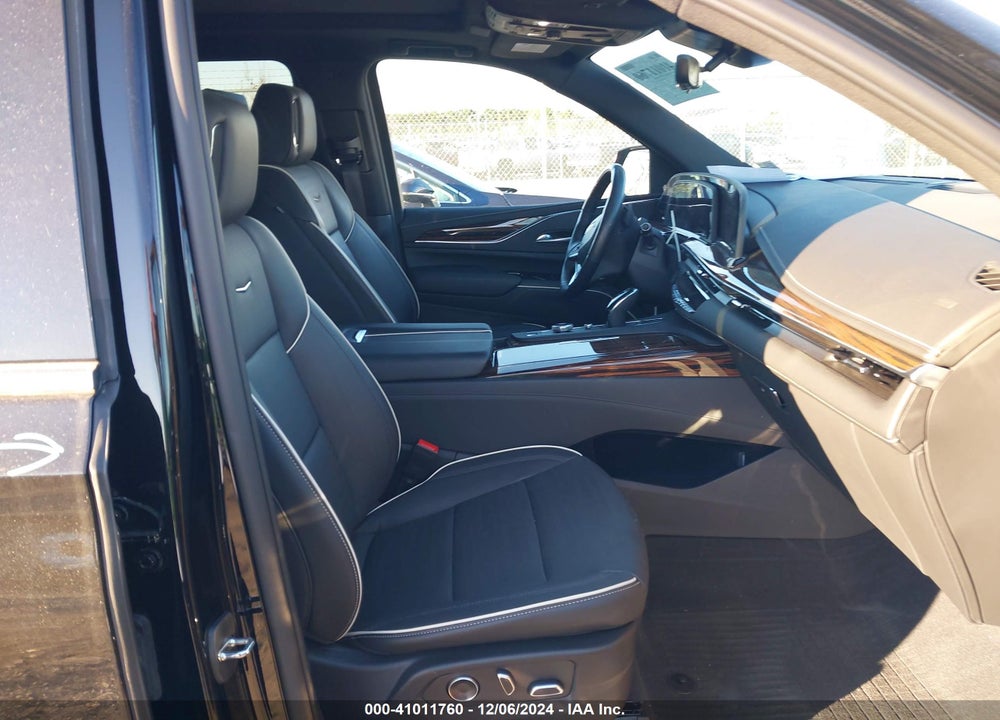 2023 CADILLAC ESCALADE ESV 4WD PREMIUM LUXURY VIN: 1GYS4KKL3PR389667