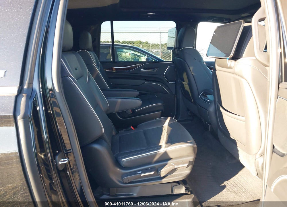 2023 CADILLAC ESCALADE ESV 4WD PREMIUM LUXURY VIN: 1GYS4KKL3PR389667