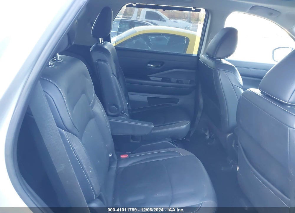 2022 NISSAN PATHFINDER SL 2WD VIN: 5N1DR3CB8NC211826