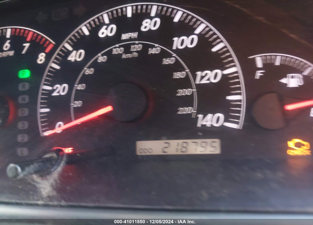 2005 TOYOTA CAMRY LE VIN: 4T1BE32K35U586070