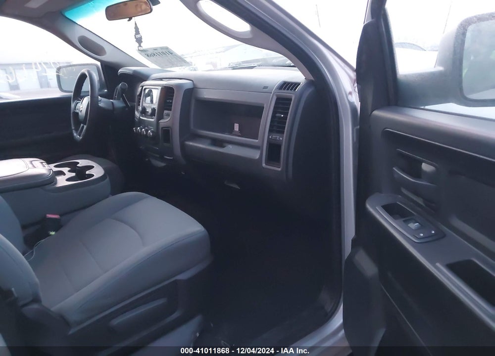 2013 RAM 1500 VIN: 1C6RR7FT8DS569462