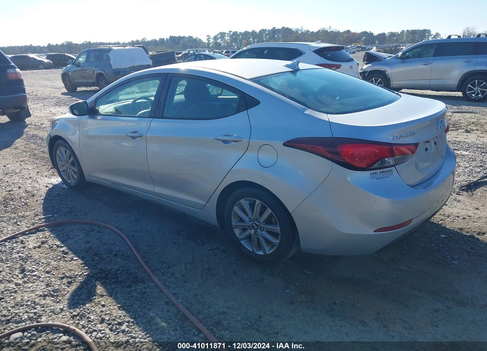 2015 HYUNDAI ELANTRA SE VIN: 5NPDH4AE6FH621413