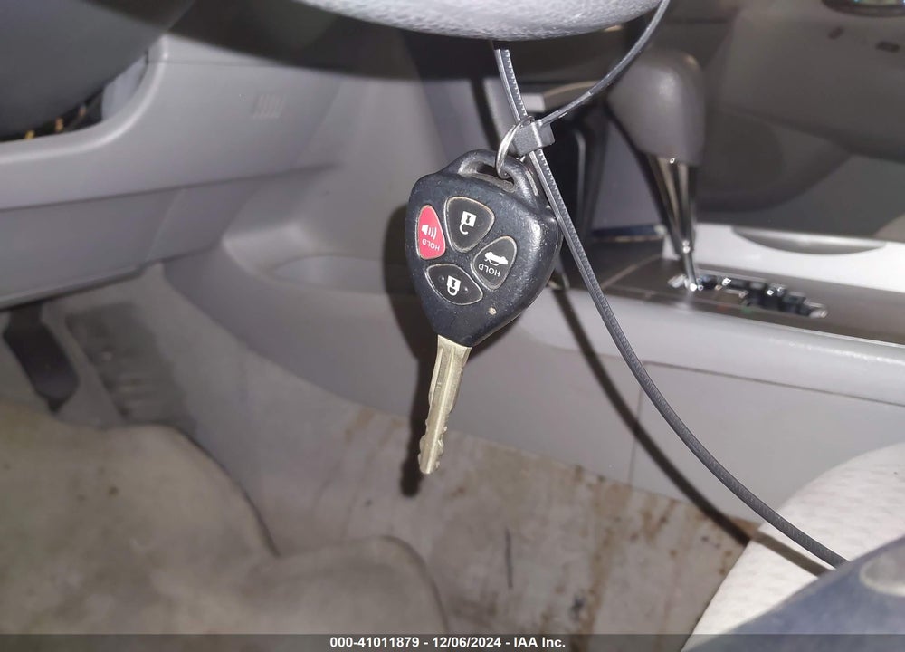 2010 TOYOTA CAMRY LE VIN: 4T1BF3EK2AU099591
