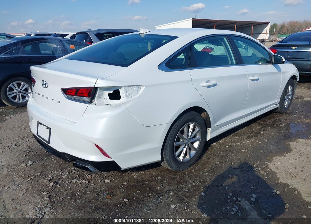 2018 HYUNDAI SONATA VIN: 5NPE24AF2JH614773