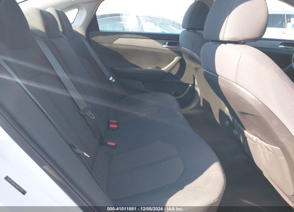 2018 HYUNDAI SONATA VIN: 5NPE24AF2JH614773