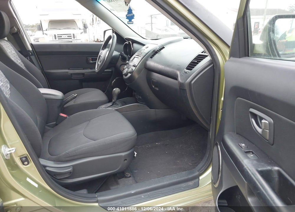 2011 KIA SOUL VIN: KNDJT2A29B7254663