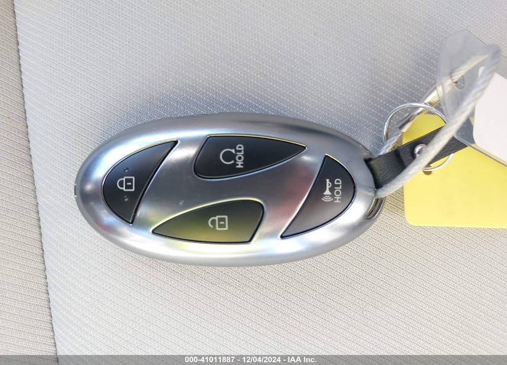 2025 HYUNDAI TUCSON SEL VIN: 5NMJBCDE1SH482406