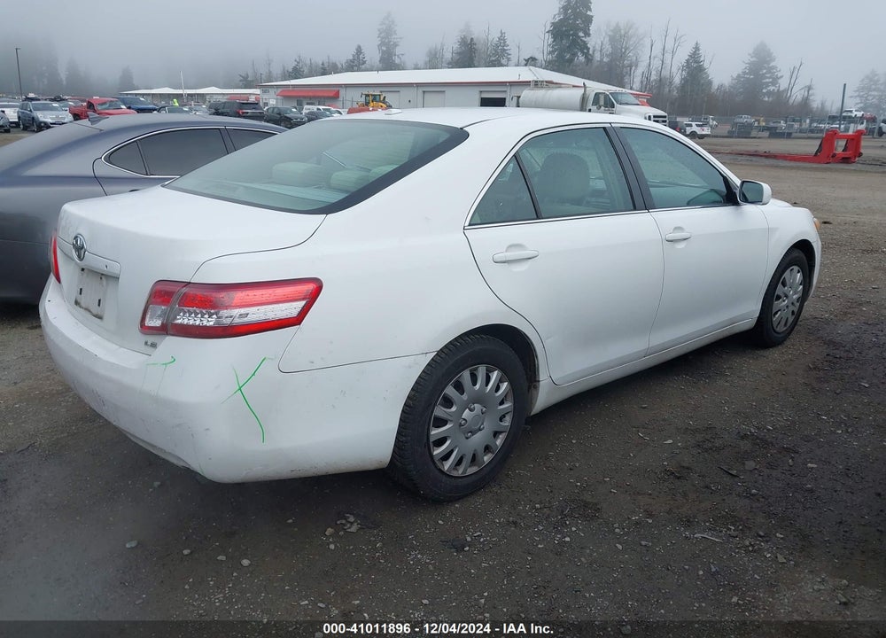 2011 TOYOTA CAMRY LE VIN: 4T1BF3EK4BU698896