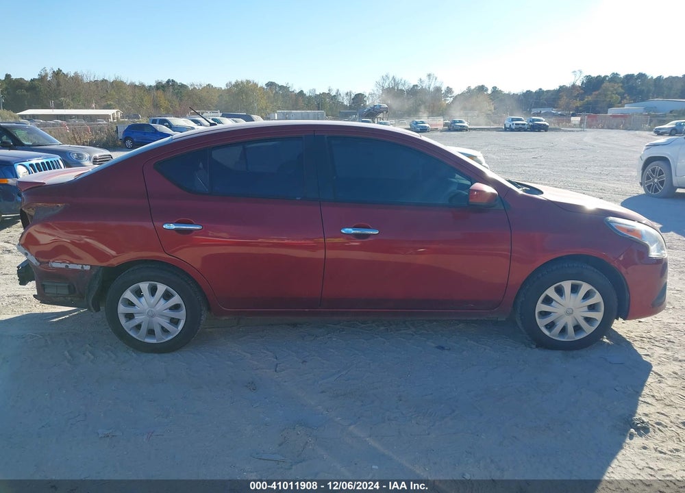2019 NISSAN VERSA 1.6 SV VIN: 3N1CN7AP2KL836212