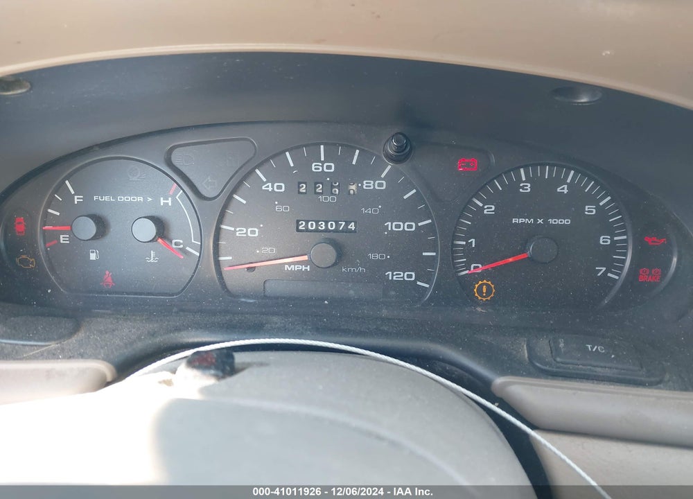 2003 FORD TAURUS SE VIN: 1FAHP53U63A213646