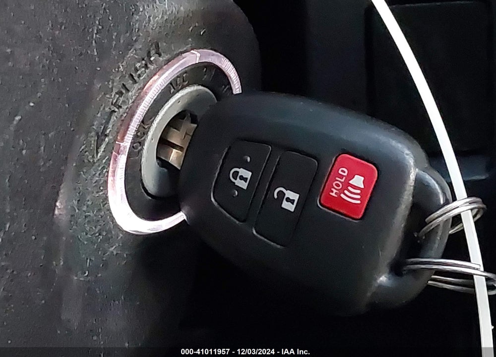 2016 TOYOTA RAV4 LE VIN: 2T3BFREV8GW460416