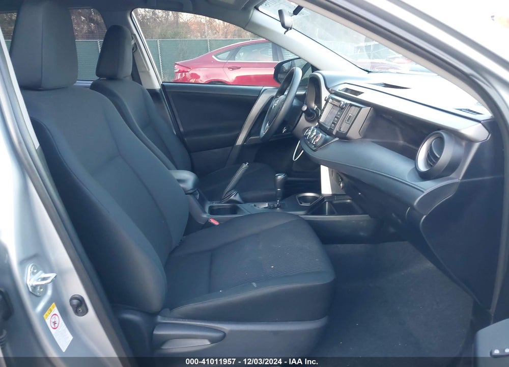 2016 TOYOTA RAV4 LE VIN: 2T3BFREV8GW460416
