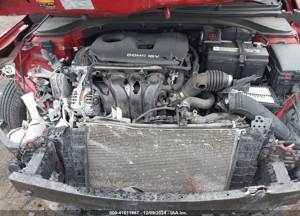 2017 HYUNDAI ELANTRA VIN: KMHD84LF9HU194920