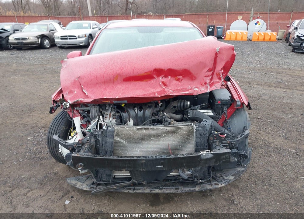 2017 HYUNDAI ELANTRA VIN: KMHD84LF9HU194920