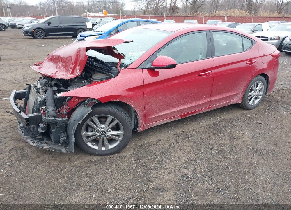 2017 HYUNDAI ELANTRA VIN: KMHD84LF9HU194920