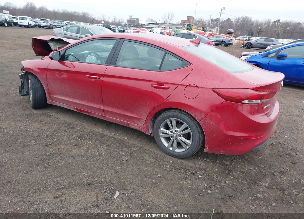 2017 HYUNDAI ELANTRA VIN: KMHD84LF9HU194920