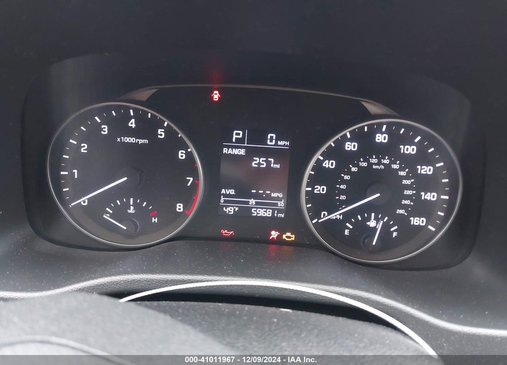 2017 HYUNDAI ELANTRA VIN: KMHD84LF9HU194920