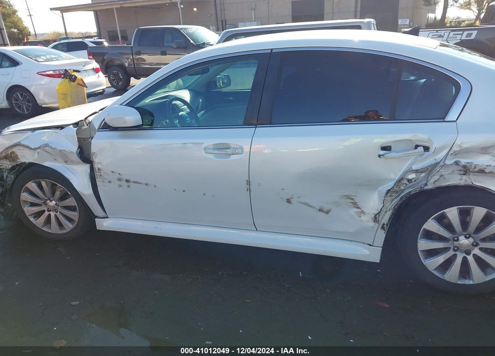 2011 SUBARU LEGACY 2.5I LIMITED VIN: 4S3BMBJ61B3236394