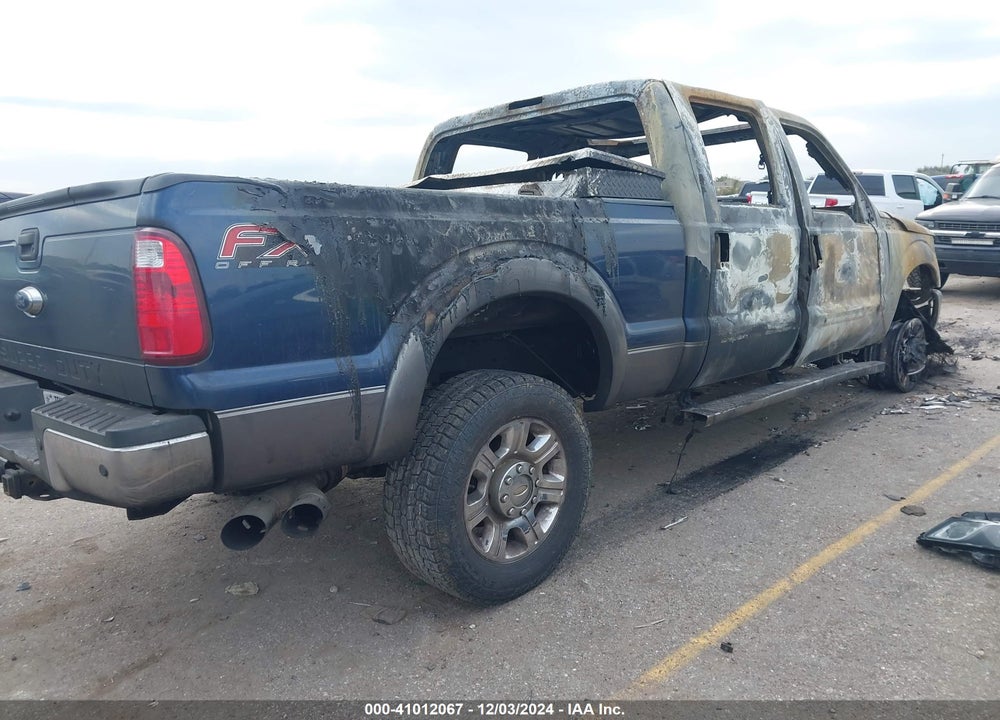 2014 FORD F-250 LARIAT VIN: 1FT7W2BTXEEA89067