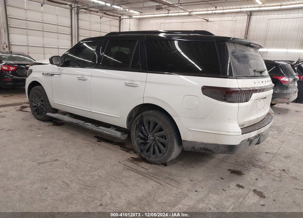 2023 LINCOLN NAVIGATOR BLACK LABEL VIN: 5LMJJ2TGXPEL05520