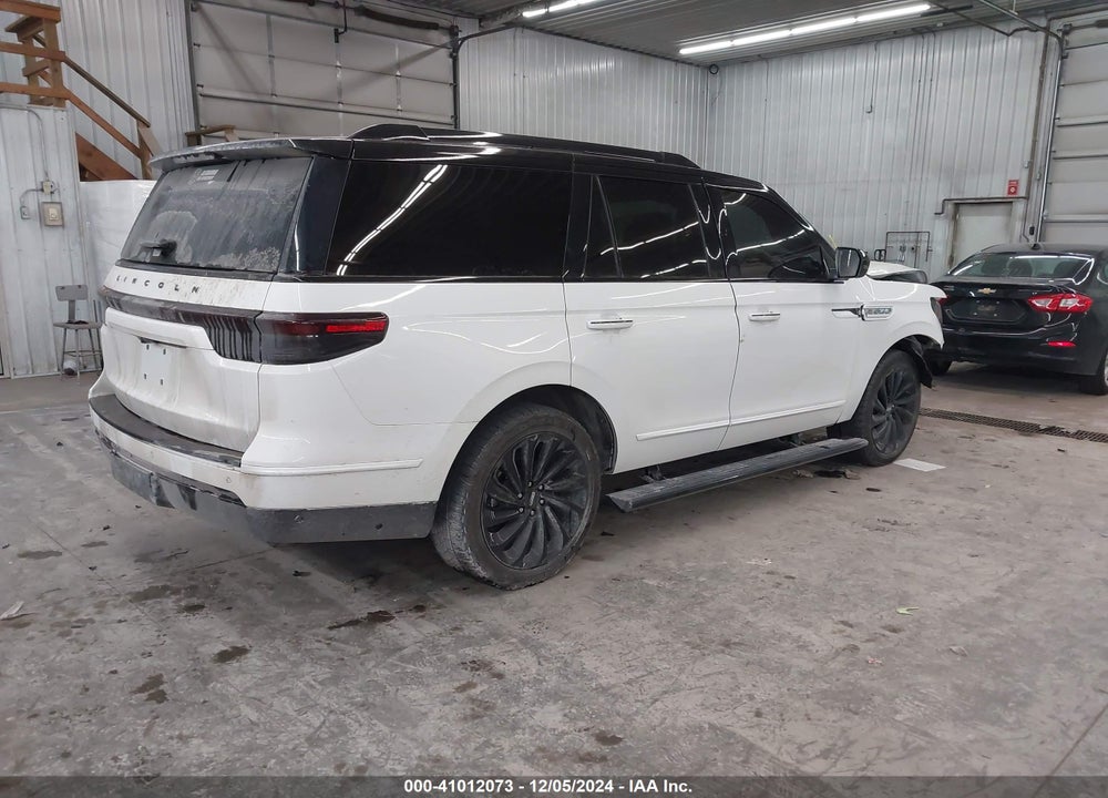 2023 LINCOLN NAVIGATOR BLACK LABEL VIN: 5LMJJ2TGXPEL05520